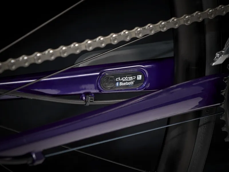 Trek Emonda ALR 5 Disc Road Race Bike 2022 in Purple and Black-10